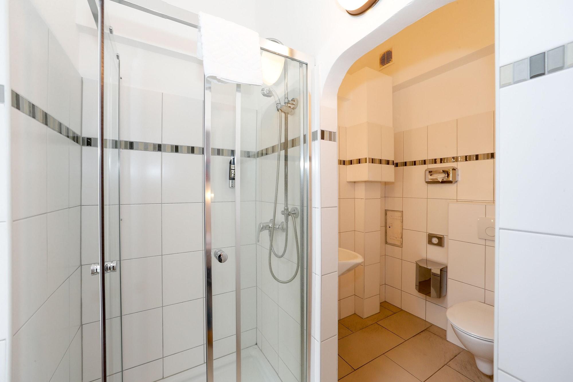 Timeout City Hotel, 5 Min To City Center, Self Check In Vienne Extérieur photo